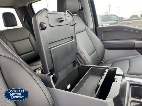 New 2025 Ford F250 XLT w/ Black Appearance Package image 45