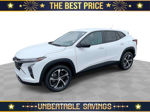 Certified 2024 Chevrolet Trax RS w/ Driver Confidence Package FWD image 1