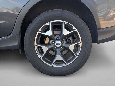 Used 2018 Subaru Crosstrek 2.0i Premium w/ Moonroof Package AWD/4WD image 9