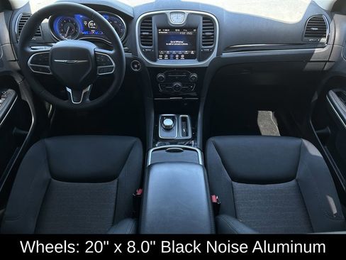 Used 2023 Chrysler 300 Touring w/ Sport Appearance Package image 11