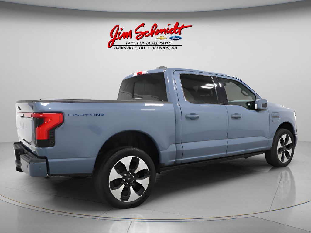 Used 2023 Ford F150 Lightning Platinum AWD/4WD image 6