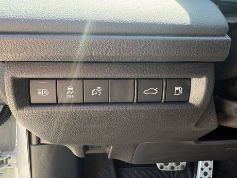 Used 2026 Toyota Camry XSE AWD/4WD image 22