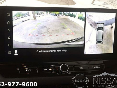 Used 2025 Mitsubishi Outlander SE FWD image 28