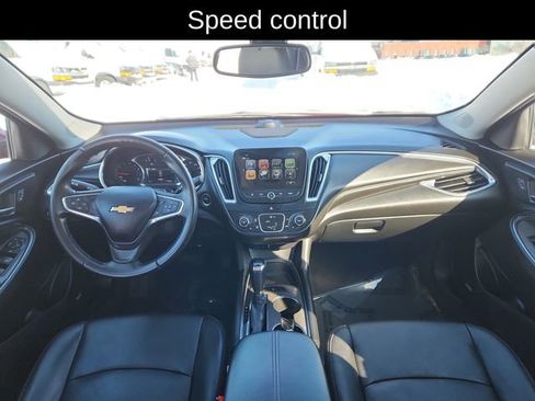 Used 2018 Chevrolet Malibu LT w/ Leather Package image 34