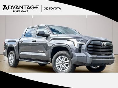 New 2026 Toyota Tundra SR5 w/ SR5 Convenience Package
