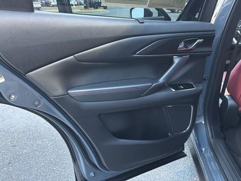 Used 2023 MAZDA CX-9 Carbon Edition image 15
