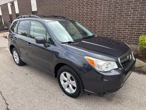 Used 2014 Subaru Forester 2.5i Premium w/ All-Weather Package image 24