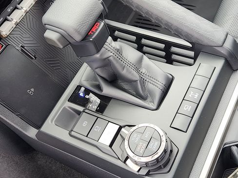 New 2026 Toyota 4Runner 4WD image 17