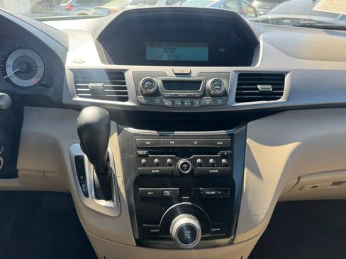 Used 2012 Honda Odyssey LX image 29