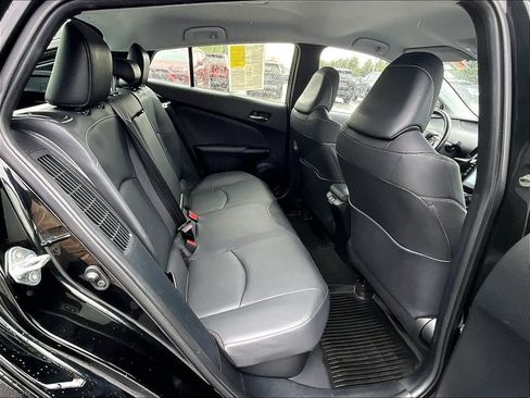 Used 2022 Toyota Prius Prime XLE FWD image 16