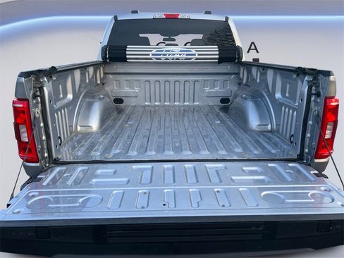 Used 2021 Ford F150 XLT w/ XTR Package image 19