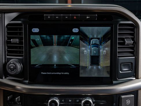 Used 2024 Ford F150 Platinum w/ Equipment Group 703A Plus image 25