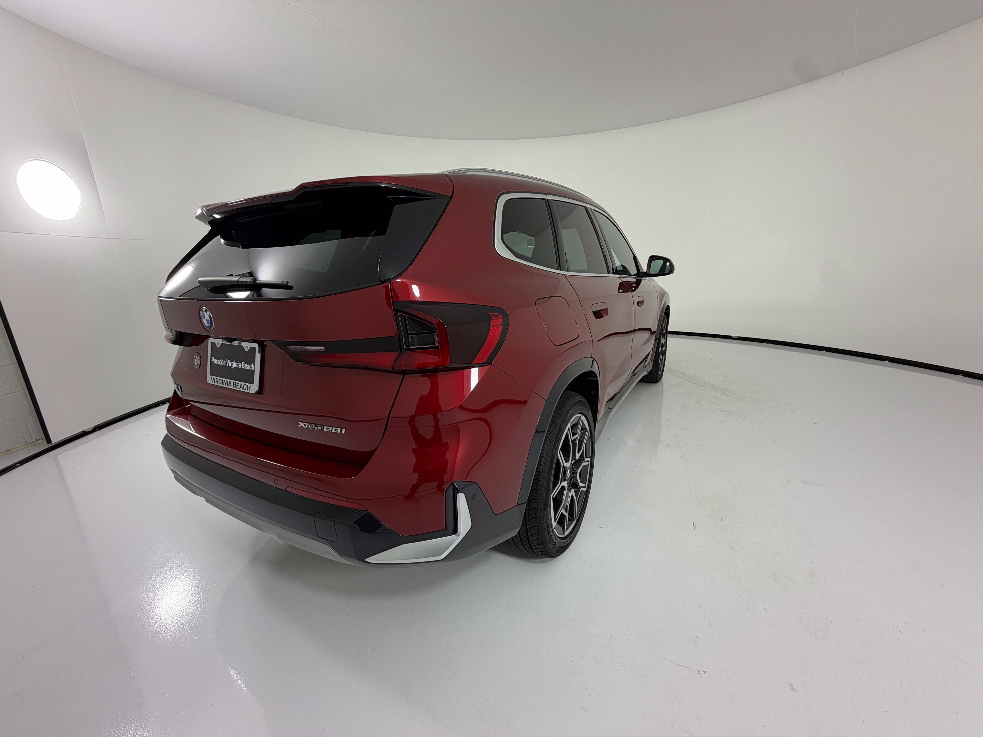Used 2026 BMW X1 xDrive28i AWD/4WD image 9