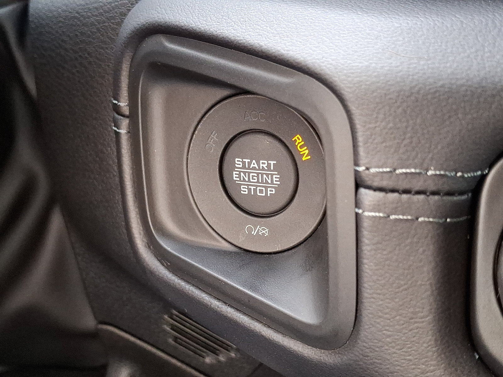 Used 2026 Jeep Wrangler Unlimited Rubicon 392 w/ Quick Order Package 27X Moab AWD/4WD image 24