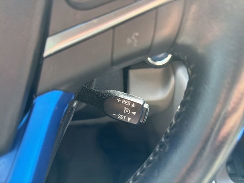 Used 2016 Toyota Camry XLE w/ Moonroof Package image 16