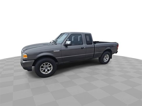 Used 2010 Ford Ranger XLT image 4