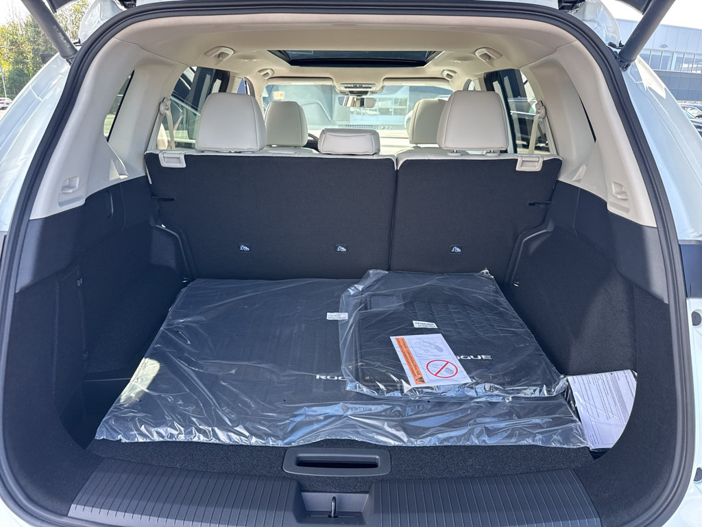 New 2026 Nissan Rogue Dark Armor AWD/4WD image 36
