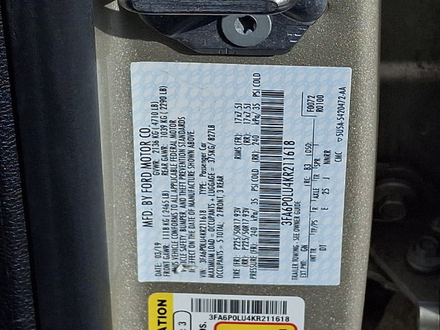 Used 2019 Ford Fusion SE FWD image 18