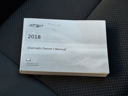 Used 2018 Chevrolet Silverado 1500 LT w/ All Star Edition image 25