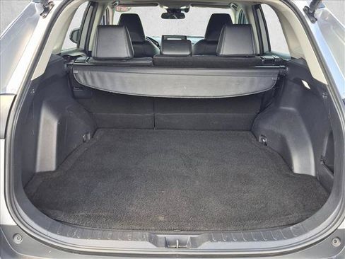 Used 2021 Toyota RAV4 XLE Premium FWD image 6