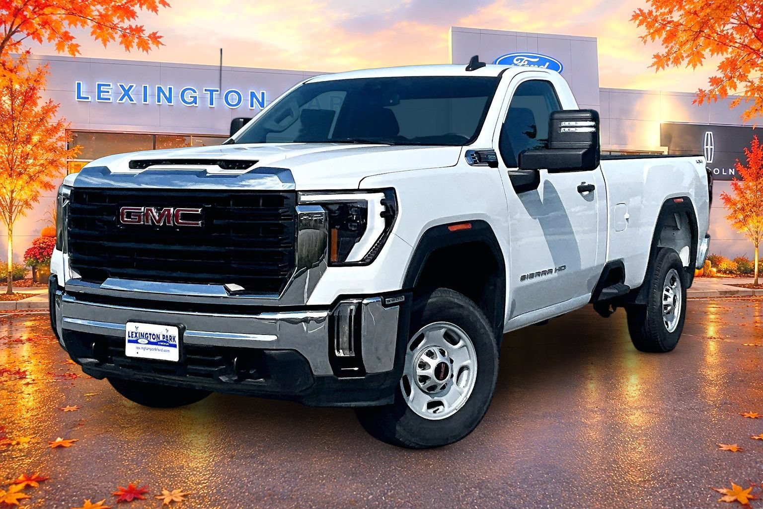 Used 2024 GMC Sierra 2500 Pro w/ Convenience Package AWD/4WD image 3