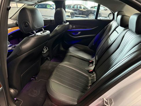 Used 2017 Mercedes-Benz E 300 4MATIC image 18