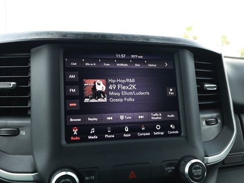 Used 2019 RAM 1500 Big Horn RWD image 17