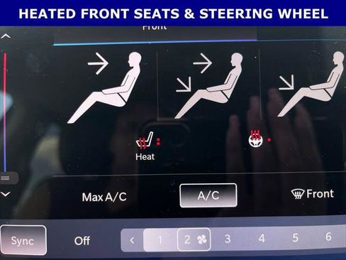 Certified 2023 Chrysler Pacifica Touring-L FWD image 4