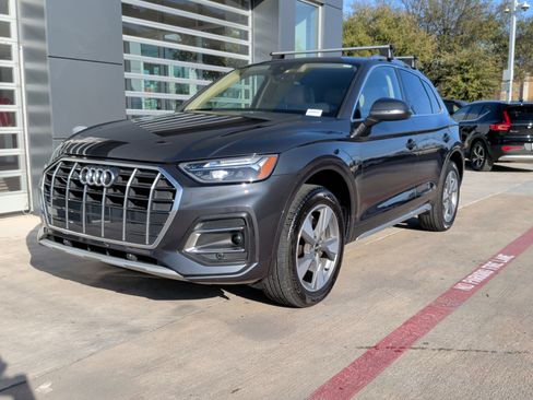 Certified 2023 Audi Q5 2.0T Premium w/ Convenience Package image 5