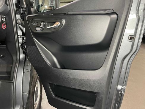 Used 2026 Mercedes-Benz Sprinter 2500 image 10