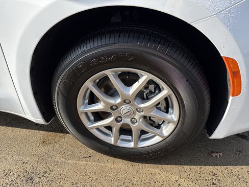 New 2026 Chrysler Voyager LX image 12