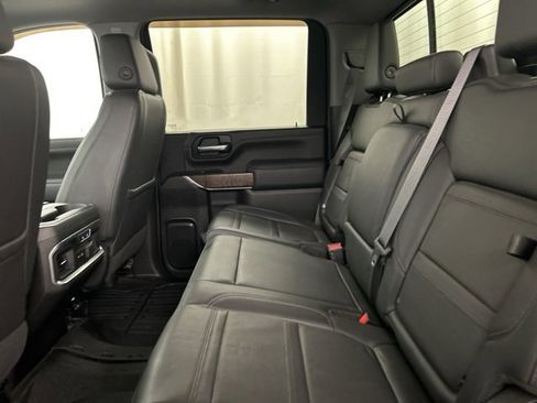 Used 2021 GMC Sierra 2500 Denali w/ Denali Ultimate Package image 29