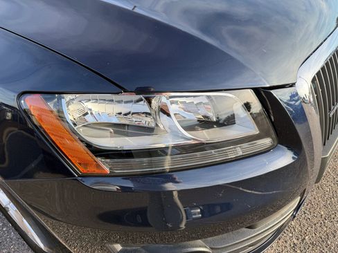 Used 2011 Audi Q5 2.0T Premium image 10