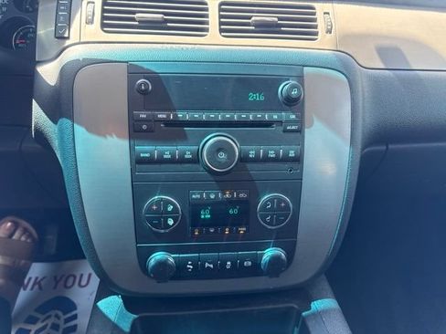 Used 2014 Chevrolet Silverado 2500 LTZ w/ LTZ Plus Package AWD/4WD image 21