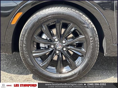 Certified 2025 Buick Envista Sport Touring FWD image 10