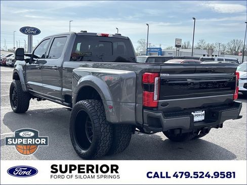 Used 2026 Ford F450 Platinum w/ FX4 Off-Road Package image 9