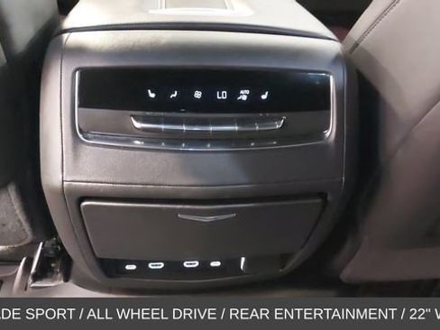 Used 2023 Cadillac Escalade Sport AWD/4WD image 41
