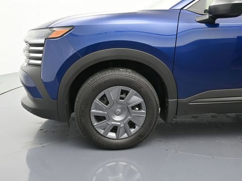 Certified 2025 Nissan Kicks S image 10