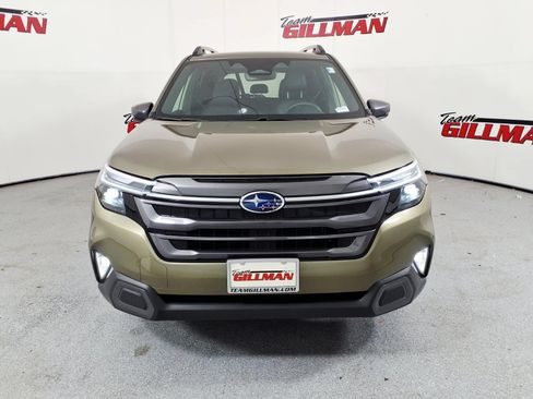 Used 2026 Subaru Forester Limited AWD/4WD image 2