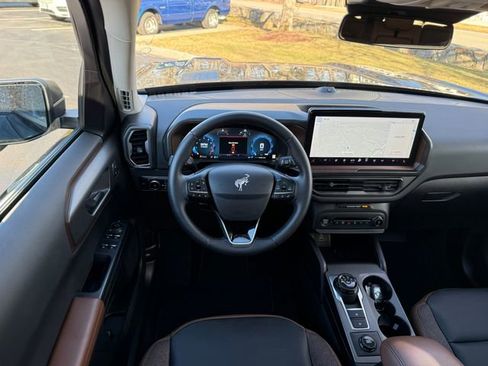 Used 2025 Ford Bronco Sport Outer Banks w/ Outer Banks Tech Package+ image 6