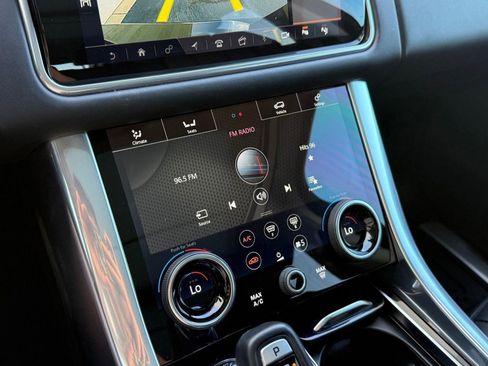 Used 2022 Land Rover Range Rover Sport HSE Dynamic image 28