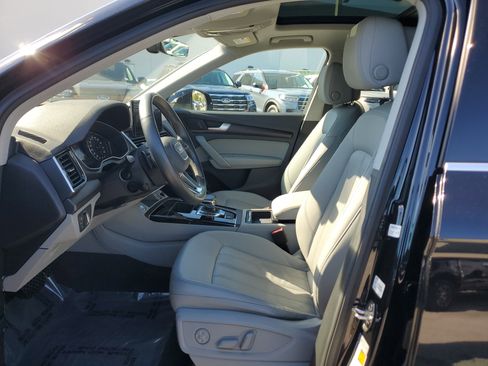 Used 2022 Audi Q5 2.0T Premium w/ Convenience Package image 15