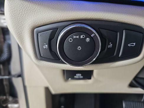 Used 2018 Lincoln MKZ Reserve w/ Climate Package AWD/4WD image 32