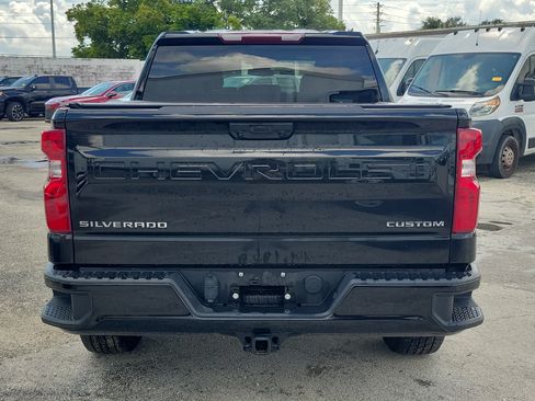 Used 2025 Chevrolet Silverado 1500 Custom RWD image 4