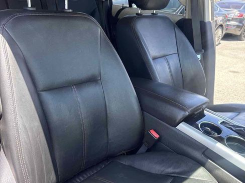 Used 2013 Ford Edge Limited FWD image 17