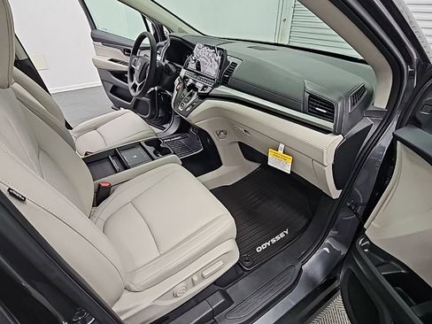 New 2026 Honda Odyssey EX-L image 36