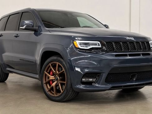 Used 2018 Jeep Grand Cherokee SRT AWD/4WD image 2