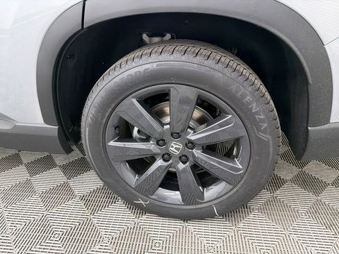 New 2026 Honda Pilot Sport image 21