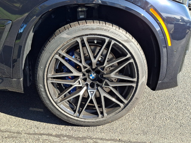 New 2026 BMW X5 M Competition w/ Executive Package AWD/4WD image 8