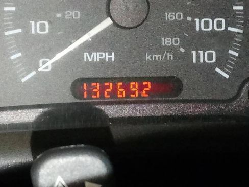 Used 2004 Chevrolet Cavalier Sedan w/ Preferred Equipment Group FWD image 39